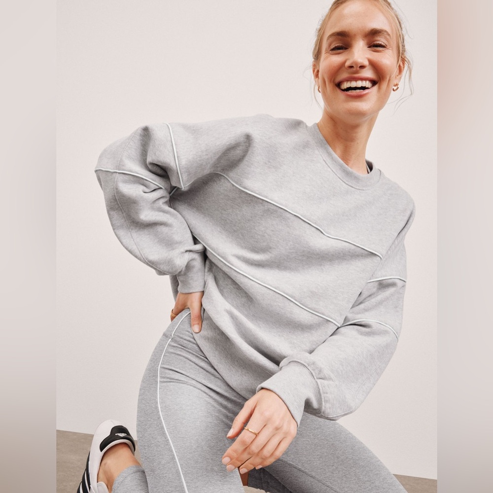NWT BEYOND YOGA Piper Oversize LuxeFleece Sweatshirt & Sweatpants 
Size Medium